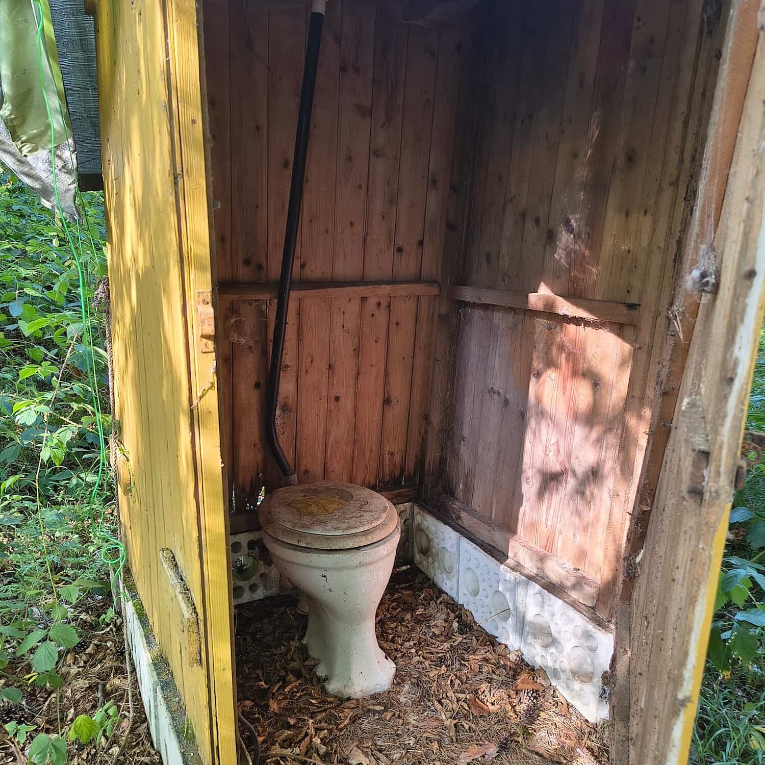 Außen-WC - ändern wir noch